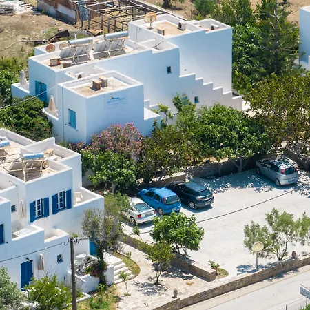 Agia Anna Living شقة *