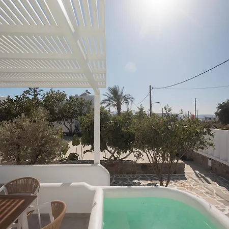 Agia Anna Living
