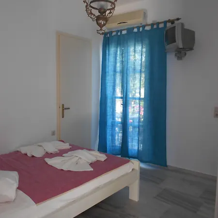 Agia Anna Living *